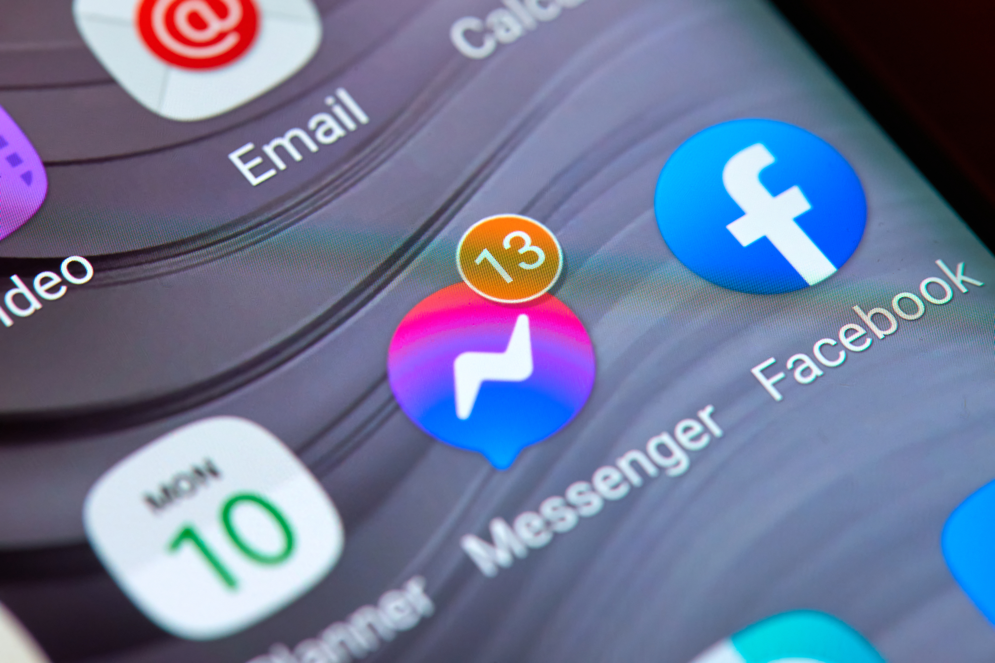 Facebook Messenger Becomes the Delivery Mechanism for Infostealer Malware Attack