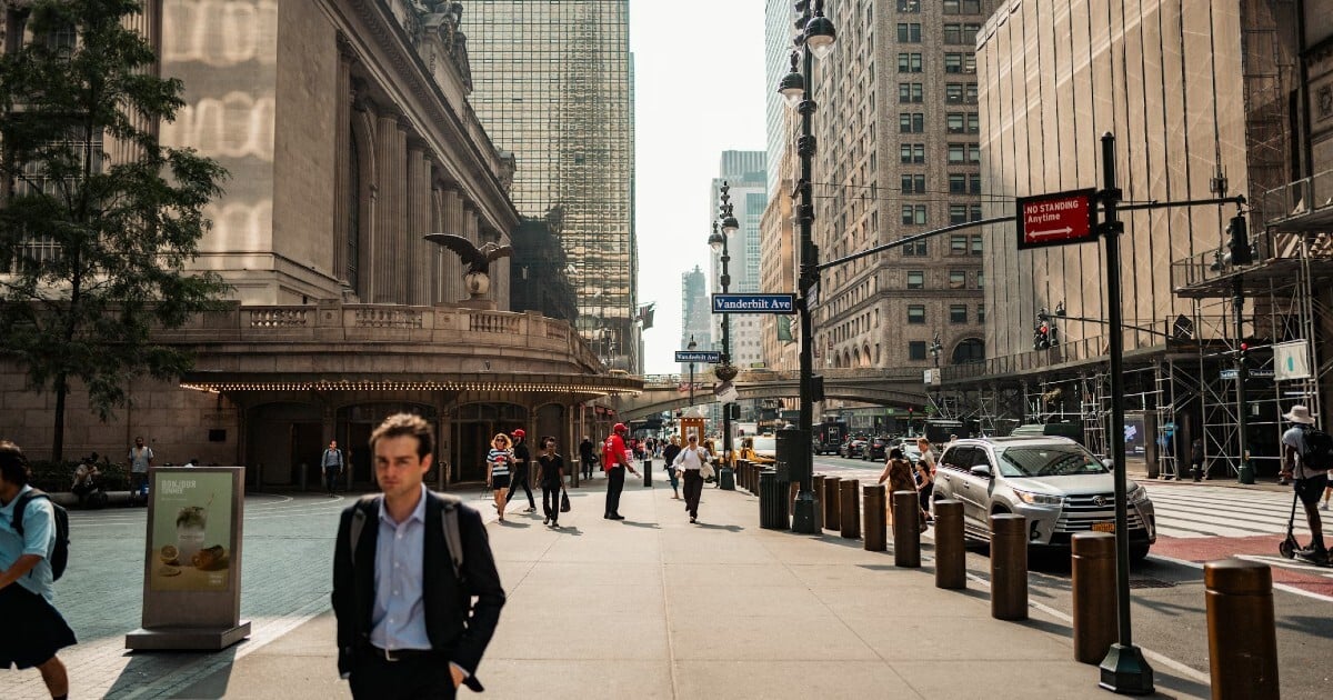 FBI: Americans Lost More Than $20 billion to Fraud Last Year